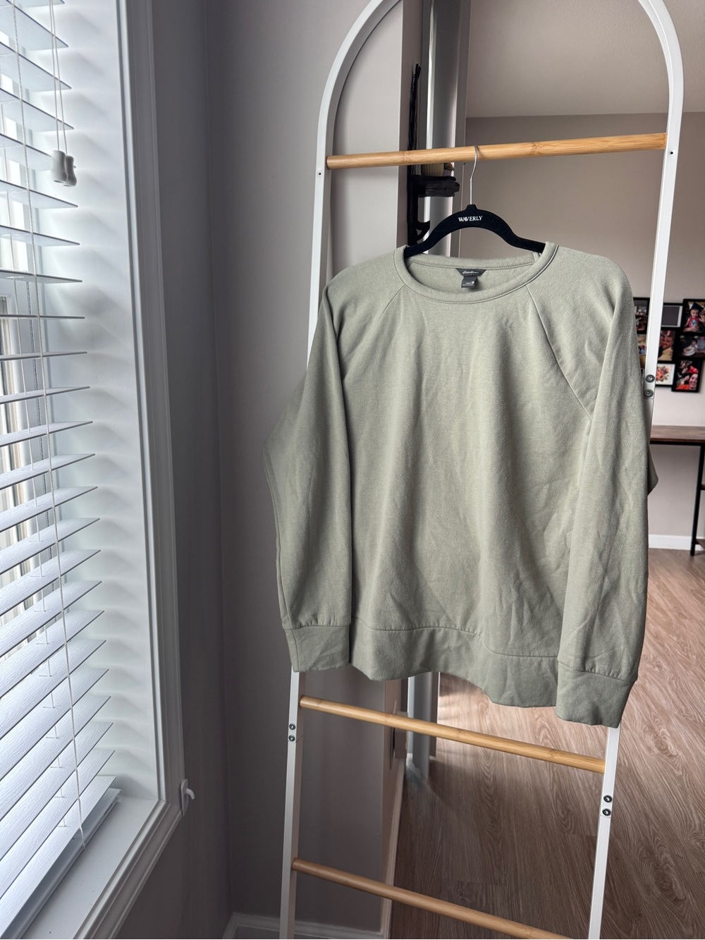 Eddie Bauer Sage Green Crewneck Sweatshirt